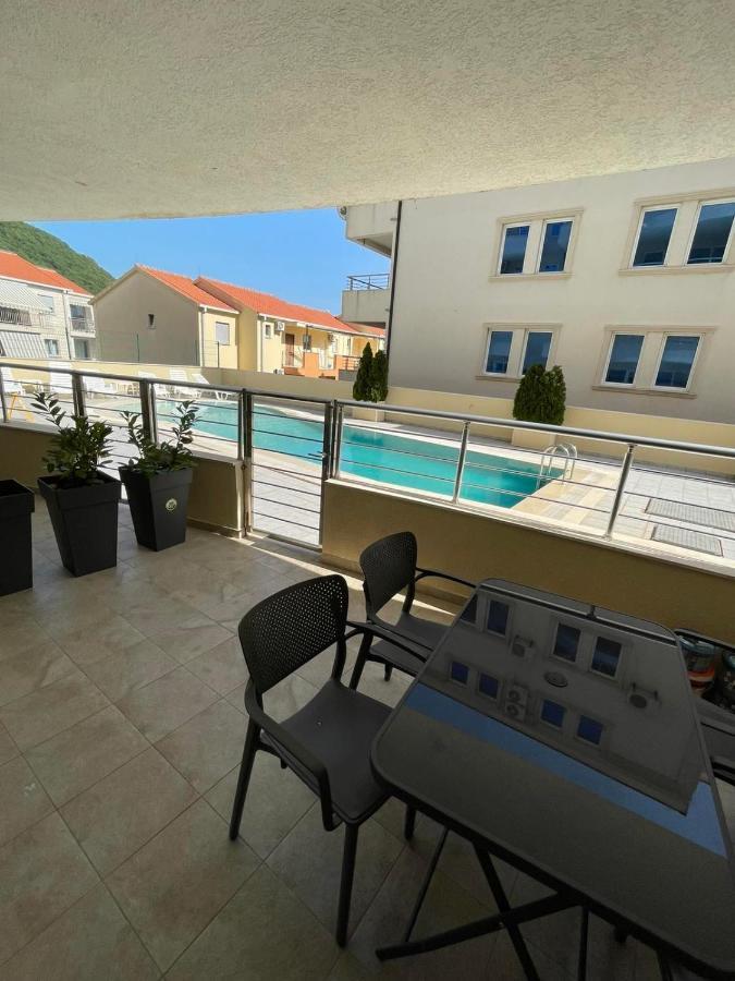 Charm Apartment Petrovac Luaran gambar