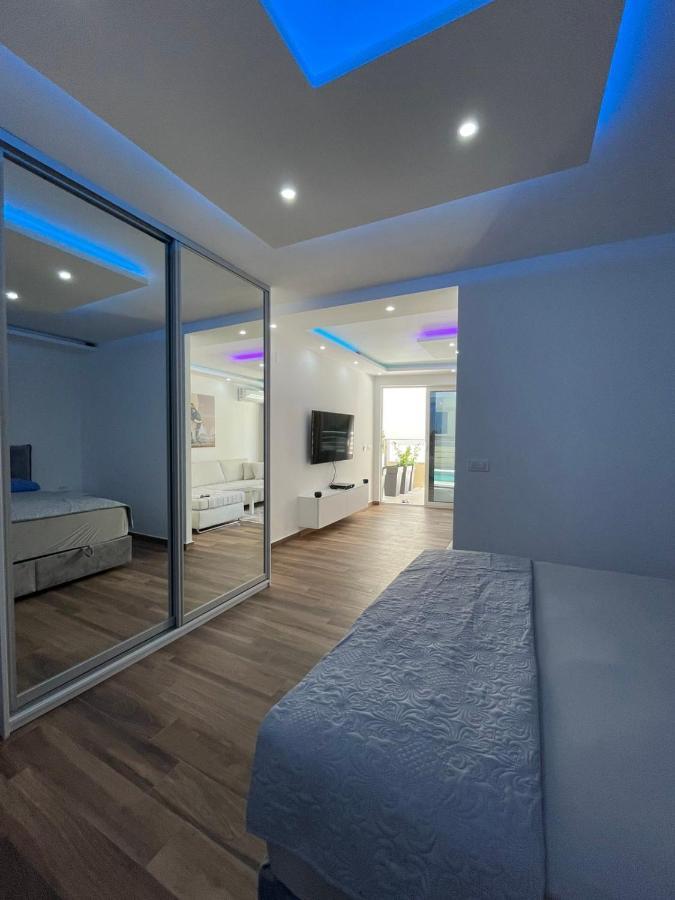 Charm Apartment Petrovac Luaran gambar